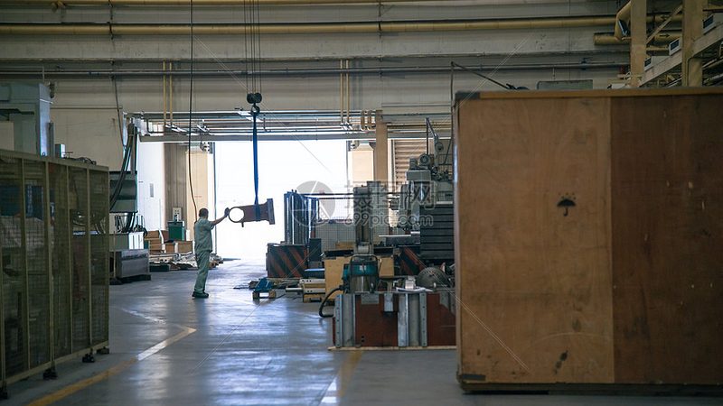 铝合金零件加工工艺流程解析：从原材料到成品